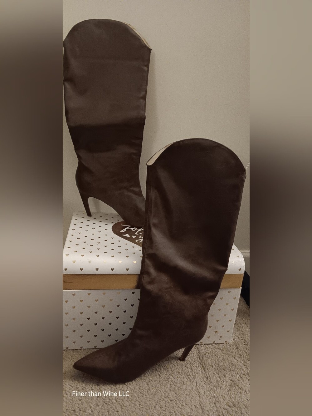 Chase + Chloe Brown Pointed-Toe Mid-Heel Knee High Boots Women's Size 10 W. NWOT - Picture 2 of 6